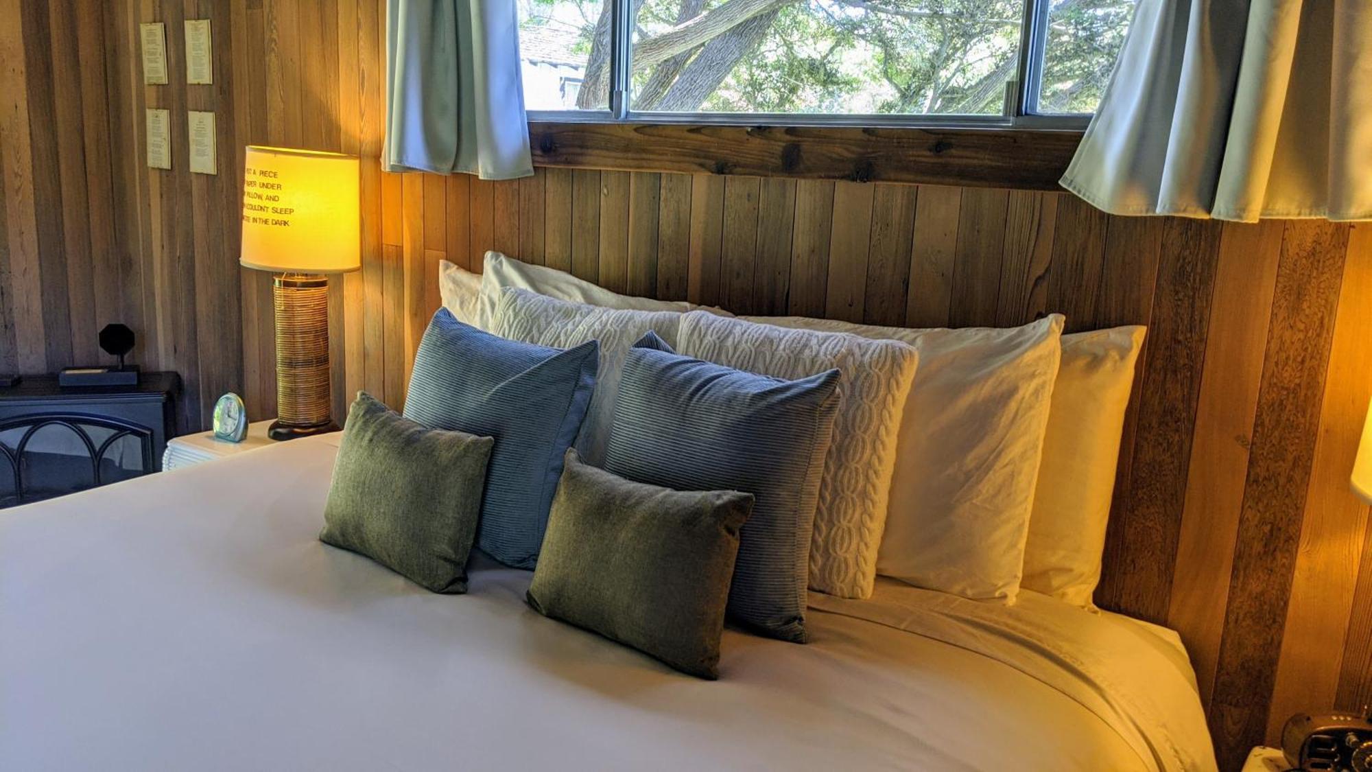 Little River The Andiron Seaside Inn & Cabins מראה חיצוני תמונה